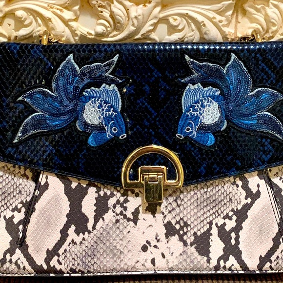 Mango snake print fish handbag - Picture 5 of 17